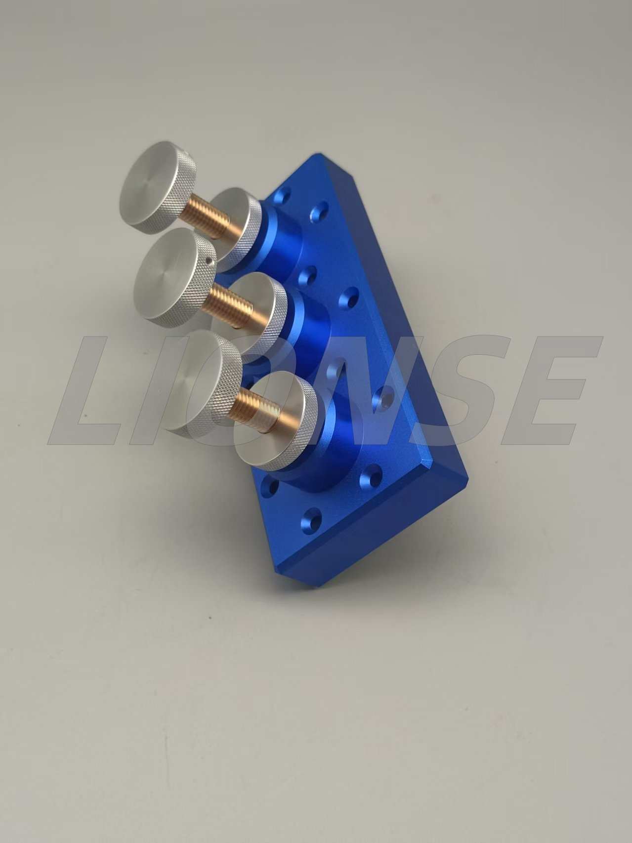 ¿Cuáles son los tipos y ventajas de la anodización de aluminio？