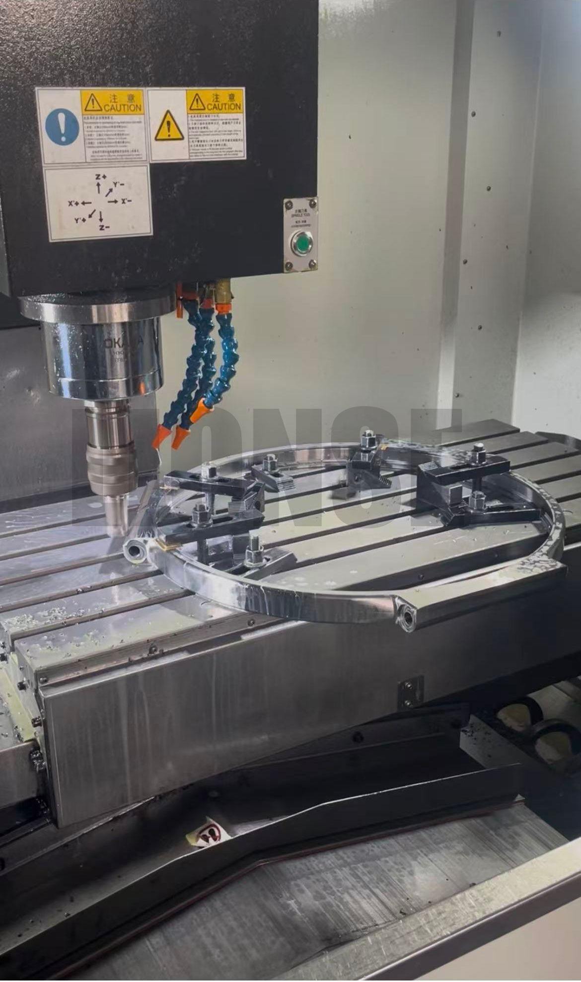 Anillo de bloqueo con múltiples ranuras de acero inoxidable de gran diámetro, orejetas personalizadas